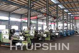 Jinan Hyupshin Flanges Co., Ltd Lathes workshop